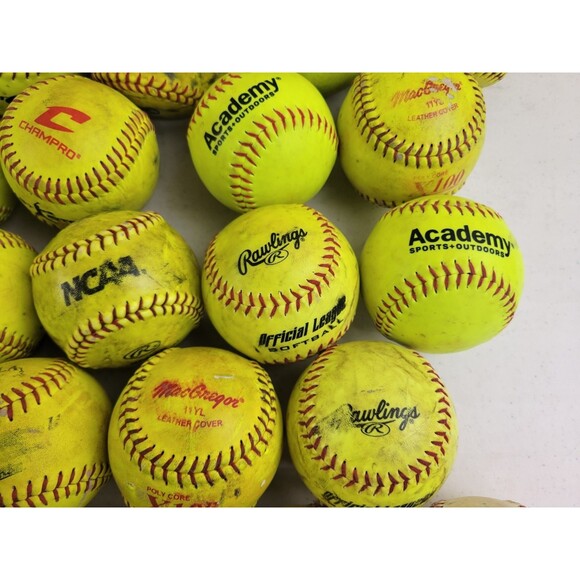 25 Used Mixed Lot of Softballs - Pracitce / Batting practice 12 inch Dream Seam+ - Picture 4 of 7